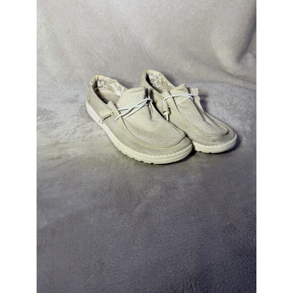 Hey Dude Wendy Sparkling Gold Women’s Size 8 Slip-On Loafers Lightweight Comfort - Picture 1 of 5